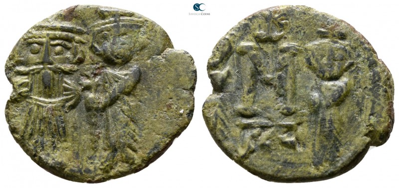 Constans II AD 641-668. Sicilian mint
Follis Æ

18 mm., 2.77 g.



very f...