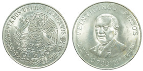 MEXICO - Republic

Mexico - Republic (1823 - date)

25 Pesos - Cent. of the Death of B. Juarez

OBVERSE : ESTADOS UNIDOS MEXICANOS / Eagle on ca...