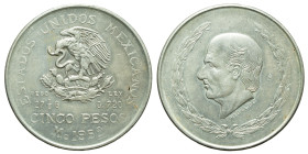MEXICO - Republic

Mexico - Republic (1823 - date)

5 Pesos

OBVERSE : ESTADOS UNIDOS MEXICANOS / Eagle eating snake on coat of arms - side PESO...