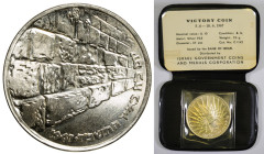 ISRAEL - Republic

Israel - Republic (1948 - date)

10 Lirot - Victory Six Days War - in original packaging (good condition)

OBVERSE : ISRAEL ا...