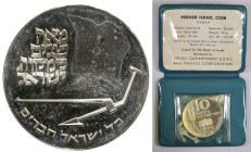 ISRAEL - Republic

Israel - Republic (1948 - date)

10 Lirot - XXIInd Anniv. of Indipendence - in original packaging (good condition)

OBVERSE :...