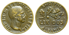 ALBANIA - Italian Occupation

Victor Emmanuel IIIrd (1900 - 1943)

0,05 lek

OBVERSE : VITT·EM·III RE E IMP·MBRET E PER·/ bare head of V.E.III r...