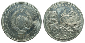 ALBANIA - Republic

Albania - Socialist Republic (1945 - 1990)

5 Lekë 

OBVERSE : REPUBLIKA POPULLORE SOCIALISTE E SHQIPERISE / Coat of arms - ...