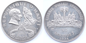 Haiti. 50 Gourde 1974. Anno Santo 1975. Ag. KM# 123. Peso gr. 16,68. Diametro mm. 38. Proof. Segnetti. qFDC.

qFDC