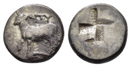 THRACE.Byzantion.(Circa 340-320 BC).1/5 Stater.

Obv : ΠY.
Bull standing left on dolphin.

Rev : Quadripartite millsail incuse.
SNG BM Black Sea 36-41...