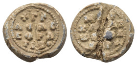BYZANTINE LEAD SEAL.(Circa 7th-11th Century).Pb.

Condition : Good very fine.

Material : Lead.
Axis : 12h.

Weight : 5.26 gr.
Diameter : 16 mm.