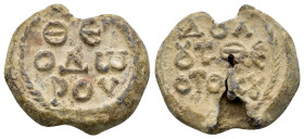 BYZANTINE LEAD SEAL.(Circa 7th-11th Century).Pb.

Condition : Good very fine.

Material : Lead.
Axis : 12h.

Weight : 13.48 gr.
Diameter : 24 mm.