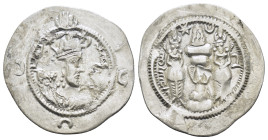 SASSANIAN EMPIRE. Yazdgird (Yazdgard) I (399-420). Drachm.

Obv : Bust right on floral ornament; wearing mural crown with frontal crescent and korymbo...