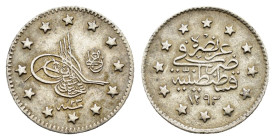 OTTOMAN EMPIRE.(1876-1909).Qustantiniya.1293/32 AH.1 Qurush.

Condition : Good very fine.

Material : Silver.
Axis : 12h.

Weight : 1.19 gr.
Diameter ...
