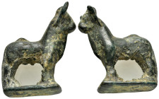 ANCIENT ROMAN BRONZE BULL FIGURINE.(1st - 2nd Century).Ae.

Condition : Good very fine.

Material : Bronze.

Weight : 29.96 gr.
Diameter : 37X2...