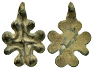 BYZANTINE EMPIRE.Bronze Cross.(8th-10th century).Ae.

Condition : Good very fine.

Material : Bronze.

Weight : 2.69 gr.
Diameter : 26 mm.