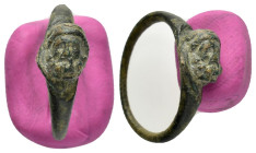 ANCIENT GREEK BRONZE RING.(1st-2nd century BC).Ae.

Condition : Good very fine.

Material : Bronze.

Weight : 2.64 gr.
Diameter : 19 mm.