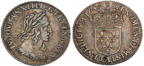 Louis XIII 1610-1643
1/12 Écu 2èm poinçon de Warin buste drapé et cuirassé, Paris, 1642 A, rose, AG 2.23 g.
Ref : G. 46 (R2)
Conservation : TTB-SUP...