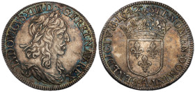 Louis XIII 1610-1643
1/2 Écu, 1er Poinçon de Warin, Paris, 1642 A, deux points, AG 13.65 g.
Ref : G. 49 (R)
Conservation : Superbe. Rare