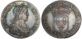 Louis XIV 1643-1715
Écu à la mèche longue, Paris, 1652 A, AG 27.30 g.
Ref : G. 202 
Conservation : TTB
