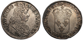 Louis XIV 1643-1715
Écu à la cravate 2ème émission graveur : Warin, La Rochelle, 1680 H, AG 27.29 g.
Ref : G. 210 (R2)
Conservation : TTB-SUP. Rare...