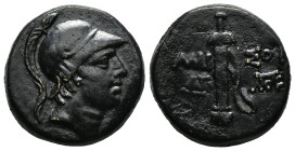 PONTOS.Amisos.Time of Mithradates VI.(Circa 111-90 BC).Ae.
Obv : Helmeted head of Ares to right.
Rev : AMIΣOY.
Sword in sheath; star with crescent to ...