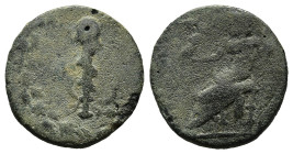 CILICIA. Tarsos. Ae (Circa 164-27 BC). Obv: TAPΣEΩN. Zeus seated left on throne, holding sceptre and crowning Nike; star to left. Rev: ΛΥΣΙΑΣ. Fillete...