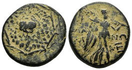 PAPHLAGONIA. Sinope. Struck under Mithradates VI (Circa 105-90 or 90-85 BC). Ae.
Obv : Aegis with gorgoneion.
Rev : ΣΙΝΩΠΗΣ.
Nike advancing right, hol...