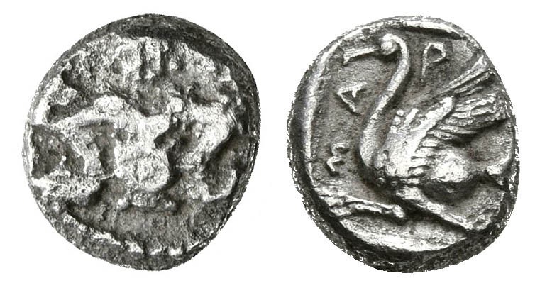 CILICIA, Mallos. Obolo. 440-390 a.C. A/ Busto alado de medio cuerpo con la cabez...