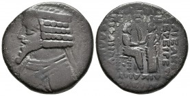 PHRAATES IV. Tetradracma. 38-32 a.C. Reyes de Parthia. Seleukeia en el Tigris. A/ Busto diadema a izquierda. R/ Phraates entronizado a izquierda, reci...