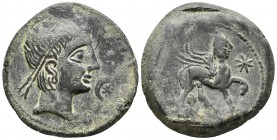 CASTULO. As. 180 a.C. Cazlona (Jaén) A/ Cabeza masculina diademada a derecha, delante creciente y estrella. R/ Esfinge avanzando a derecha, debajo (Ka...