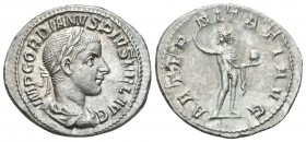 GORDIANO III. Denario. 241-243 d.C. Roma. A/ Busto laureado y drapeado a derecha. IMP GORDIANVS PIVS FEL AVG. R/ Sol estante a izquierda, radiado con ...
