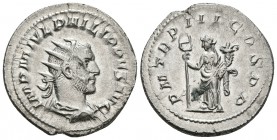 FILIPO I. Antoniniano. 246 d.C. Roma. A/ Busto radiado y drapeado con coraza a derecha. IMP M IVL PHILIPPVS AVG. R/ Felicitas estante a izquierda port...