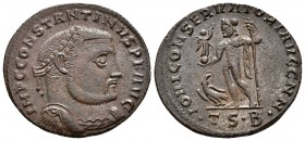 CONSTANTINO I. Follis. 313-316 d.C. Thessalónica. A/ Busto laureado y con coraza a derecha. IMP CONSTANTINVS P F AVG. R/ Júpiter estante a izquierda s...