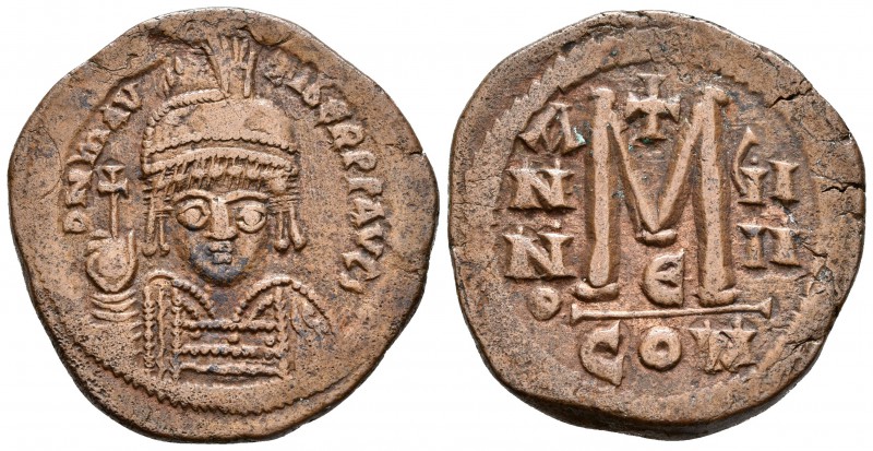 MAURICIO TIBERIO. Follis. 594-595 d.C. Constantinopla. A/ Busto de Mauricio de f...