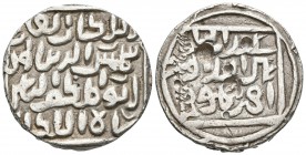 INDIA. Sultanes de Bengala. Tanka. 743-758 H. Al-Balad Firuzabad. A nombre de Shams Al-Din Ilyas. GG-B 151. Ar. 10,57g. Contramarcas en el canto y pun...