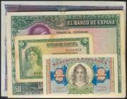 Curioso conjunto de 24 billetes del Banco de España, todos ellos anteriores al Estado Español, la mayoría diferentes y en conservaciones diversas. A E...