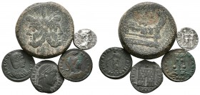 IMPERIO ROMANO. Lote compuesto por 5 monedas, conteniendo: Quinario de Emerita Augusta (Ar); As de la República Romana (Ae); Follis de Constantino I. ...