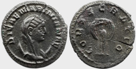 Roman Imperial DIVA MARINIANA, wife of Valerian I. AR Antoninianus , 3,50 g. DIVAE MARINIANAE, diademed, veiled and draped bust right, on crescent / C...