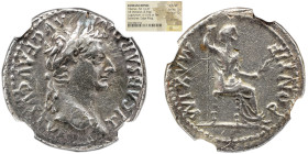 NGC Imperio Romano TIBÉRIO (14-37). Denário. Tipo Tributo Penny". Lugduno. NGC CH-VF Obv: TI CAESAR DIVI AVG F AVGVSTVS. Cabeça laureada para a direit...