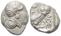 Attika. Athen. Gegengestempelte Prägungen.

 Tetradrachme (Silber). Ca. 286 - 267 v. Chr.
Vs: Kopf der Athena mit Profilauge mit ölzweiggeschmückte...