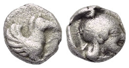 Korinthia. Korinth.

 Hemidrachme (Silber). Ca. 500 - 450 v. Chr.
Vs: Pegasosprotome rechts, darunter Koppa.
Rs: Kopf der Aphrodite rechts.

10 ...