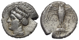 Pontos. Amisos.

 Siglos oder Drachme (Silber). Ca. 435 - 370 v. Chr.
Vs: Kopf der Hera-Tyche mit Mauerkrone links.
Rs: Eule mit gespreizten Flüge...