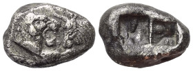 Königreich Lydien. Kroisos (556 - 541 v. Chr.).

 1/2 Stater bzw. Siglos (Silber).
Vs: Vorderteil eines Löwen und eines Stieres einander gegenüber....