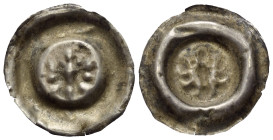 Brandenburg - Bistum (?).

 Hohlpfennig (Silber). 14. / 15. Jhdt.
Vs.: Adler mit gespreizten flügen im Flug.

23 mm. 0,45 g. 

Leschhorn 3955....