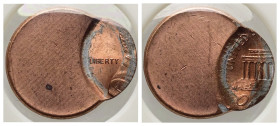 Nordamerika. USA.

 1 Cent (Kupfer). Ohne Jahr.
Lincoln-Typ.

Veprägung.

In Münzetui aus Kunststoff versiegelt. Stark dezentriert, vorzüglich....
