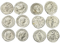 Römische Münzen - Lots. Kaiserzeit.


Lot (6 Stück, Silber): Antoniniane des Gordianus III. (238 - 244 n. Chr.)

Vorzüglich / fast prägefrisch.
...