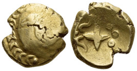 Celtic, Vindelici Stater, 'Regenbogenschüsselchen, Blattkranz mit Vogelkopf/Kreuz mit Voluten' type circa I century