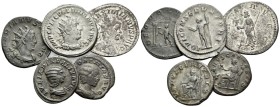 Julia Domna, wife of Septimius Severus Large lot of 5 silver coins III century