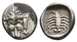 CARIA. Mylasa. Hemiobol (Circa 450-400 BC).
Obv: Forepart of lion facing.
Rev: Scorpion within incuse square. 0,59 g - 8,20 mm