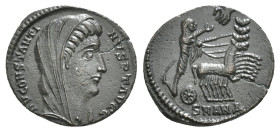 DIVUS CONSTANTINE I (Died 337). Follis. Antioch.
Obv: DV CONSTANTINVS PT AVGG.
Veiled head of Constantine right.
Rev: SMANΔ.
Constantine, veiled, driv...