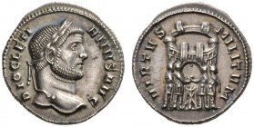  RÖMISCHE MÜNZEN   KAISERZEIT   DIOCLETIANUS, 284-305  Argenteus, Ticinum , 294. DIOCLETI - ANVS AVG Kopf mit L. n.r. Rv. VIRTVS - MILITVM Die Tetrarc...