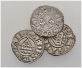  SCHWEIZER MÜNZEN & MEDAILLEN   LAUSANNE, EVECHE   3 x Denier s.d. (Fin du 13ème siècle). Dolivo 12 var., 14, 16; HMZ 1­485Ka, Kb, Kc. TTB ­ Superbe (...