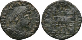 MAGNUS MAXIMUS (383-388). Ae. Arelate.