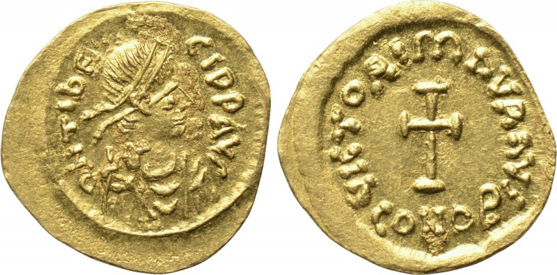 MAURICE TIBERIUS (582-602). GOLD Tremissis. Constantinople. 

Obv: D N TIЬЄ CI...